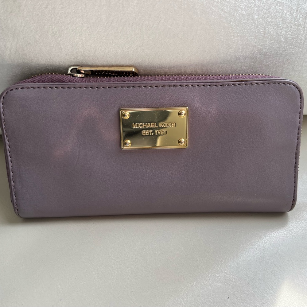 Michael Kors Lavender/lilac Wallet with Gold inside
